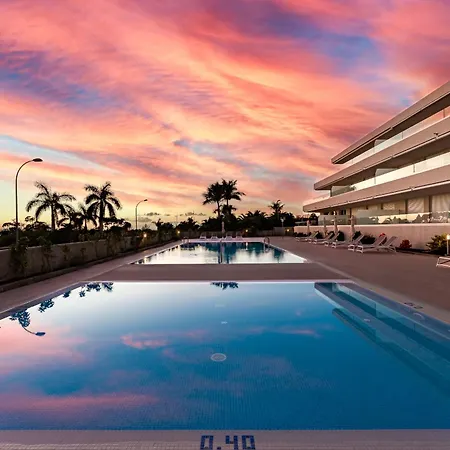 Апартаменты Modern New Terrazas De Costa Adeje. Heated Pool, Big Terrace And Private Parking *