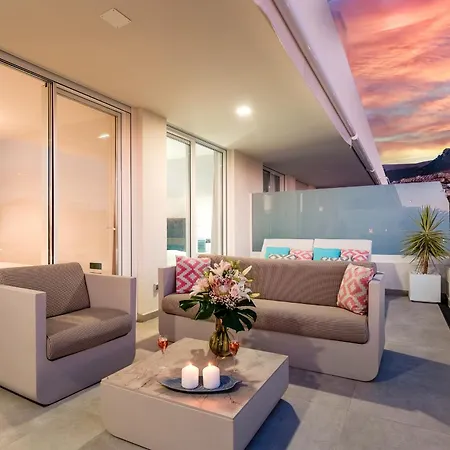 Modern New Terrazas De Costa Adeje. Heated Pool, Big Terrace And Private Parking 阿德耶