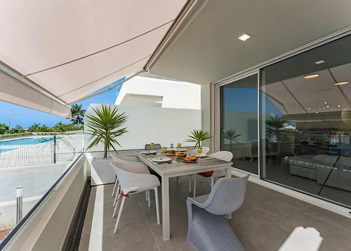 Modern New Terrazas De Costa Adeje. Heated Pool, Big Terrace And Private Parking Адехе