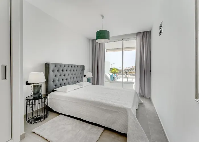 Modern New Terrazas De Costa Adeje. Heated Pool, Big Terrace And Private Parking Адехе