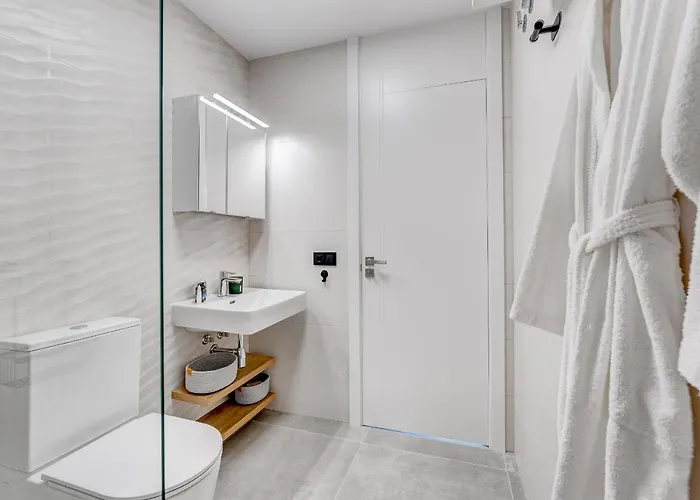 Апартаменты Modern New Terrazas De Costa Adeje. Heated Pool, Big Terrace And Private Parking *