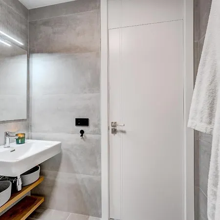 Modern New Terrazas De Costa Adeje. Heated Pool, Big Terrace And Private Parking Apartmán Costa Adeje (Tenerife)